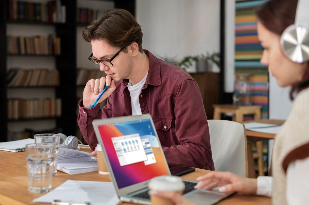Creating a Centralized Digital Library for Real-Time Project Decision Tracking